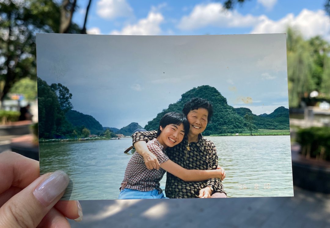 （采访传编辑）栏题：时光昆明标题： 一家(44022492)-20250908090648.jpg